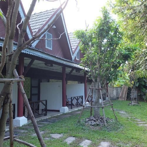 Hotel Siri Lampang Buitenkant foto